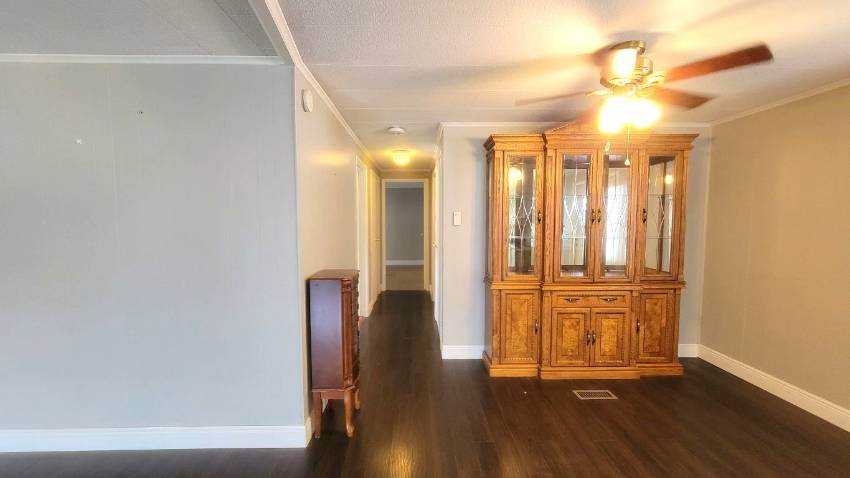 164 Valencia Dr. a Winter, FL Mobile or Manufactured Home for Sale